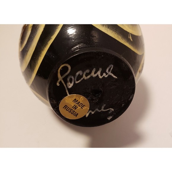 NESTING MATRYOSHKA RUSSIAN HAND PAINTED DOLLS SIGNED  STACKING 5 PIECE WOODEN 5" - Picture 3 of 12